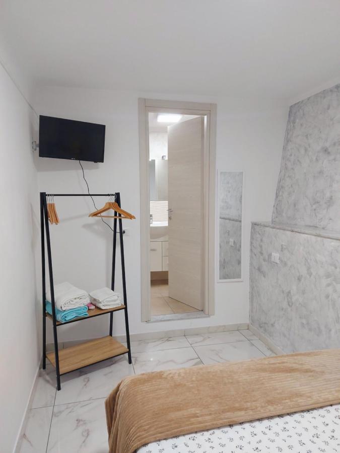 Ad 3 Bagno Privato *