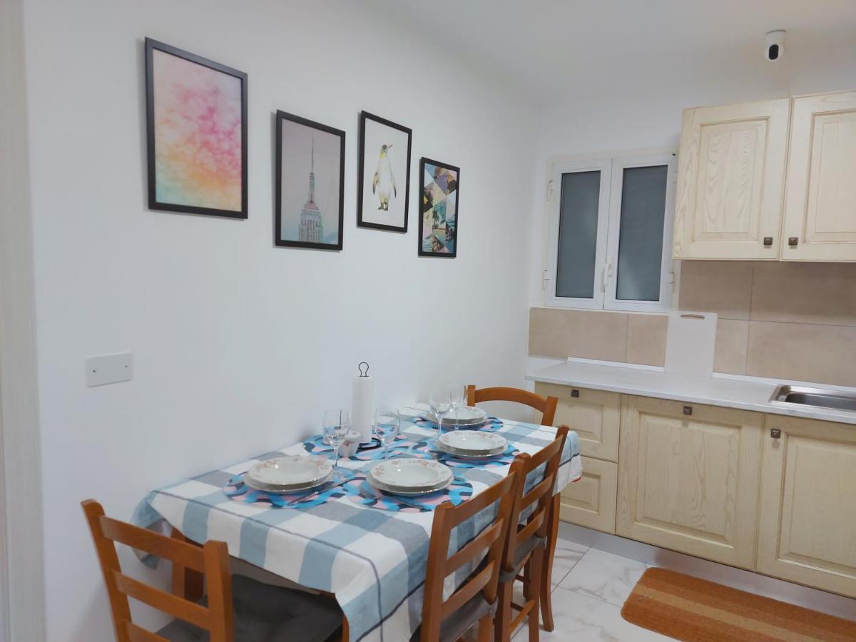 Ad 3 Bagno Privato *