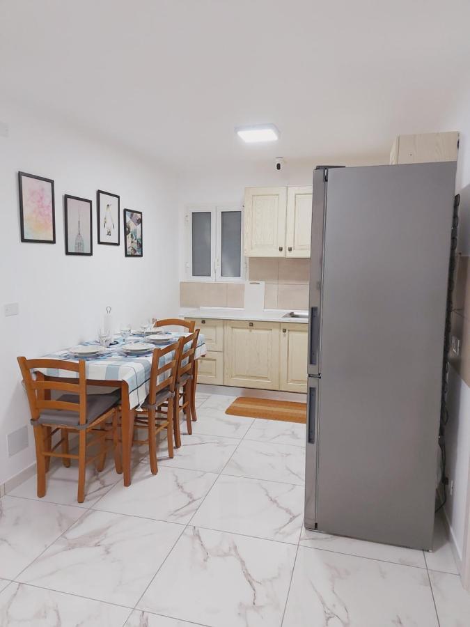 Ad 3 Bagno Privato * Genova