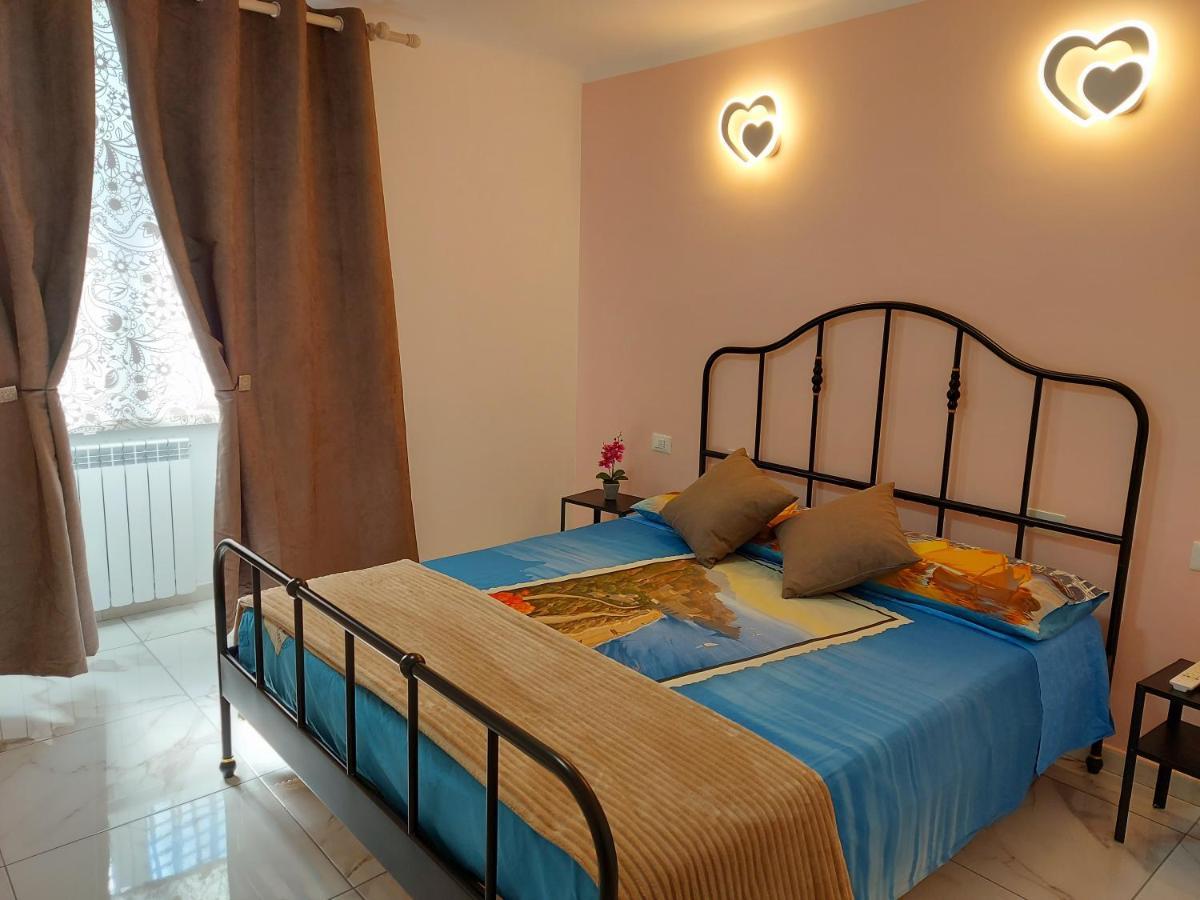 Love hotel Ad 3 Bagno Privato Genova